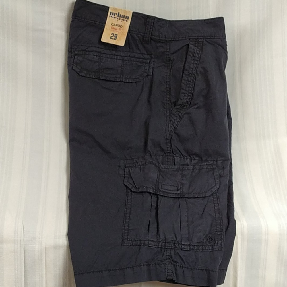 Urban pipeline cargo shorts size 29